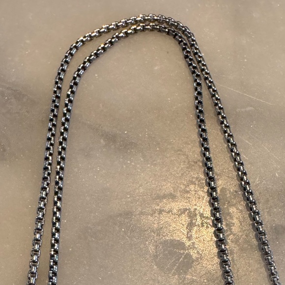 ✨David Yurman Small Box Chain Layering Necklace 72in with 14kt Accent✨ - Picture 4 of 6